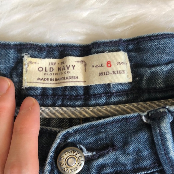 Old Navy jean shorts - Picture 2 of 8